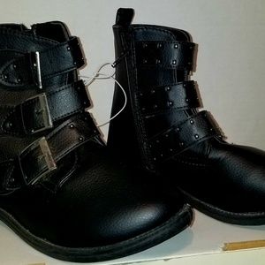 Women's Bobbie Brooks Black Strappy Belt Buckle